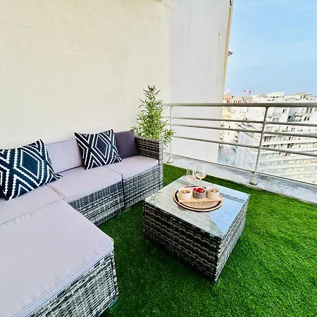 Magnifique 2 Pieces Avec Terrasse, Paris La Defense Apartment Courbevoie Exterior photo