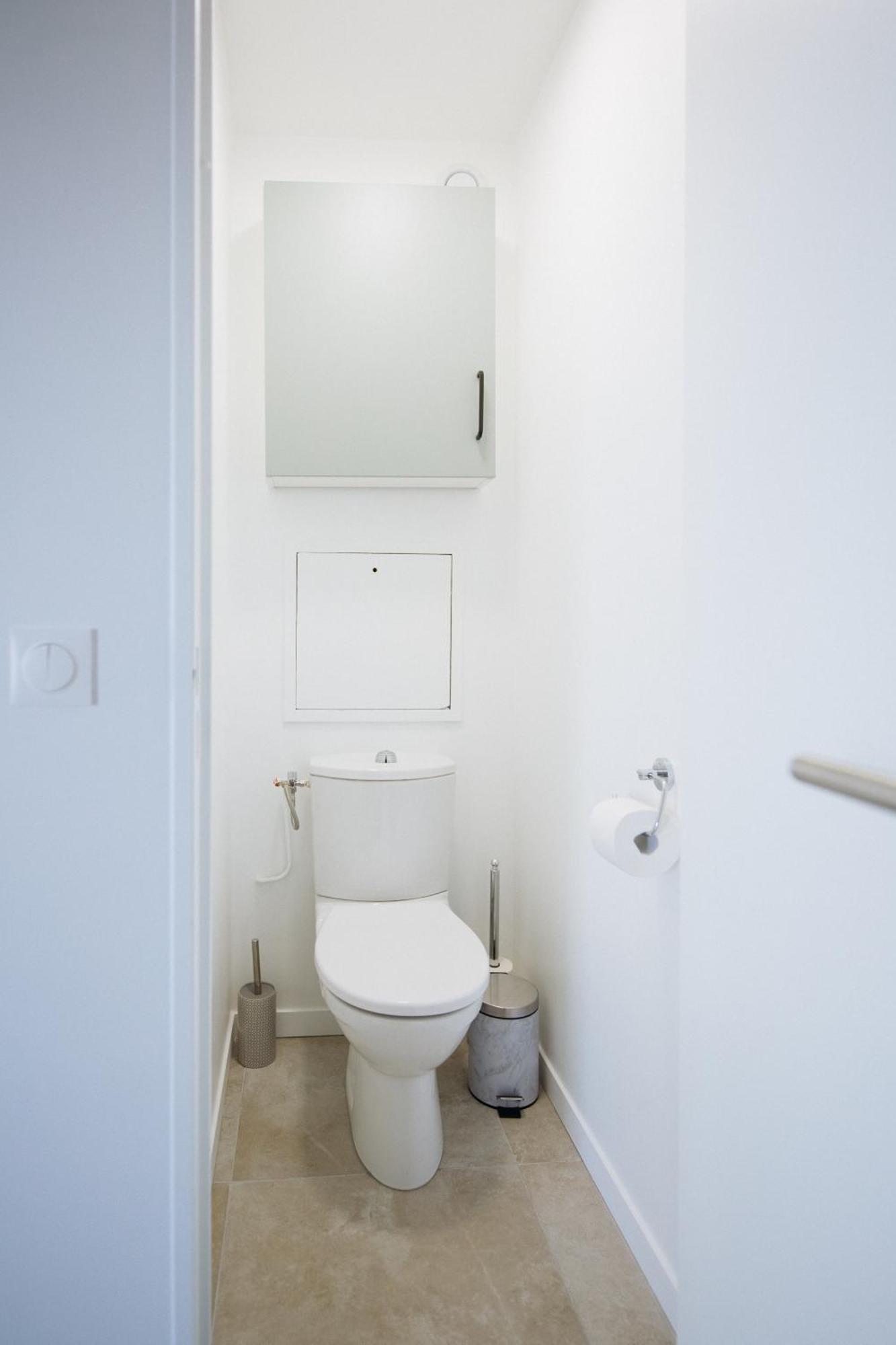 Apartment Magnifique 2 Pieces Avec Terrasse, Paris La Defense Courbevoie